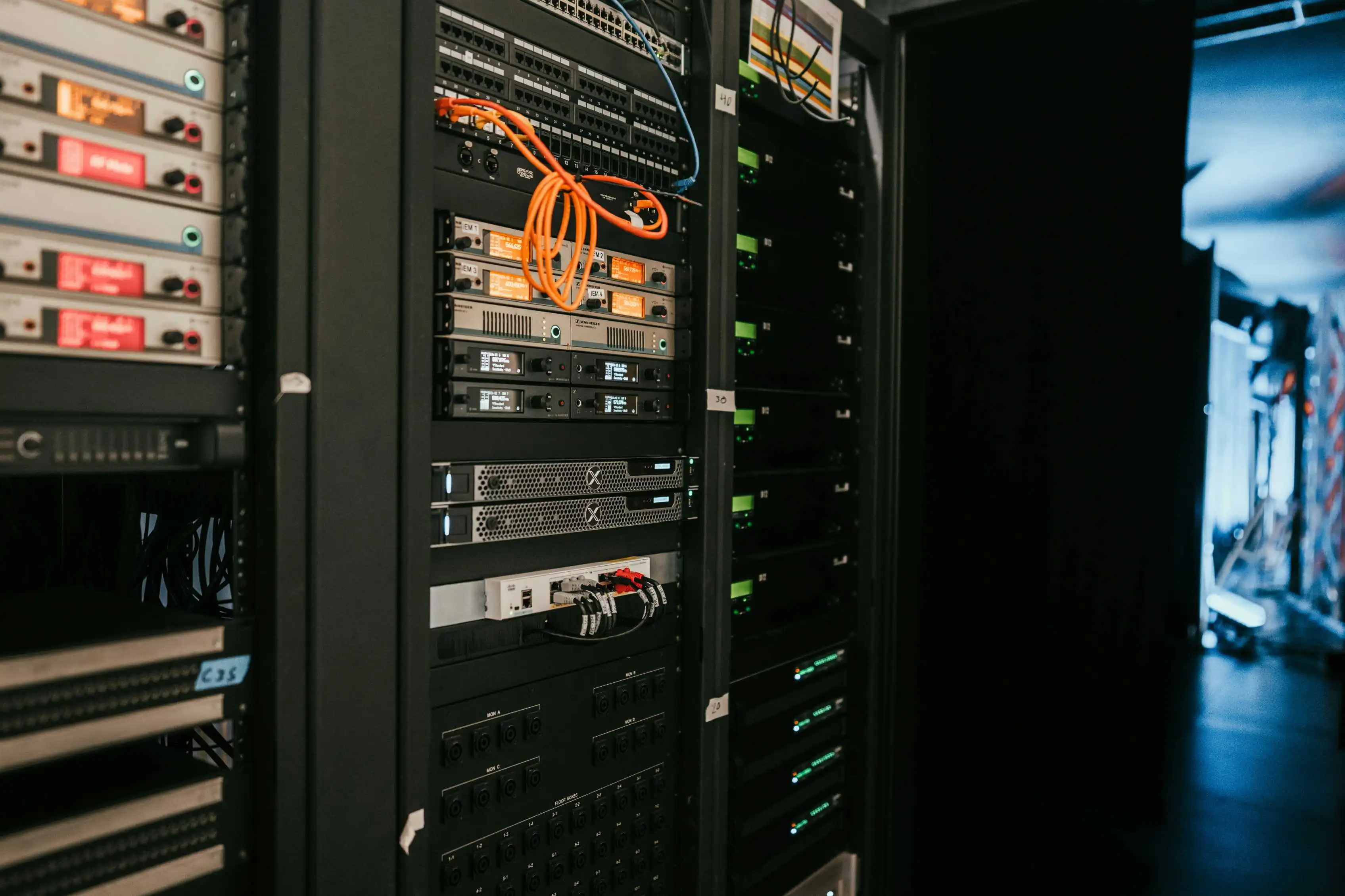 Servers & Storage